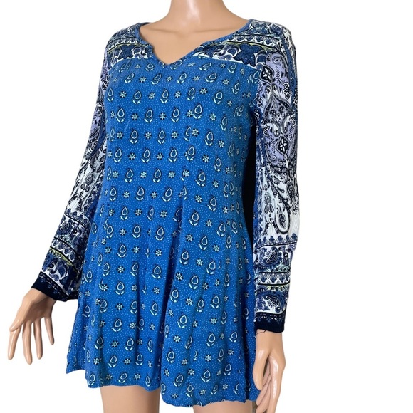 Patrons of Peace boho tunic dress long sleeve V-neck crinkle cut paisley print - Picture 3 of 10